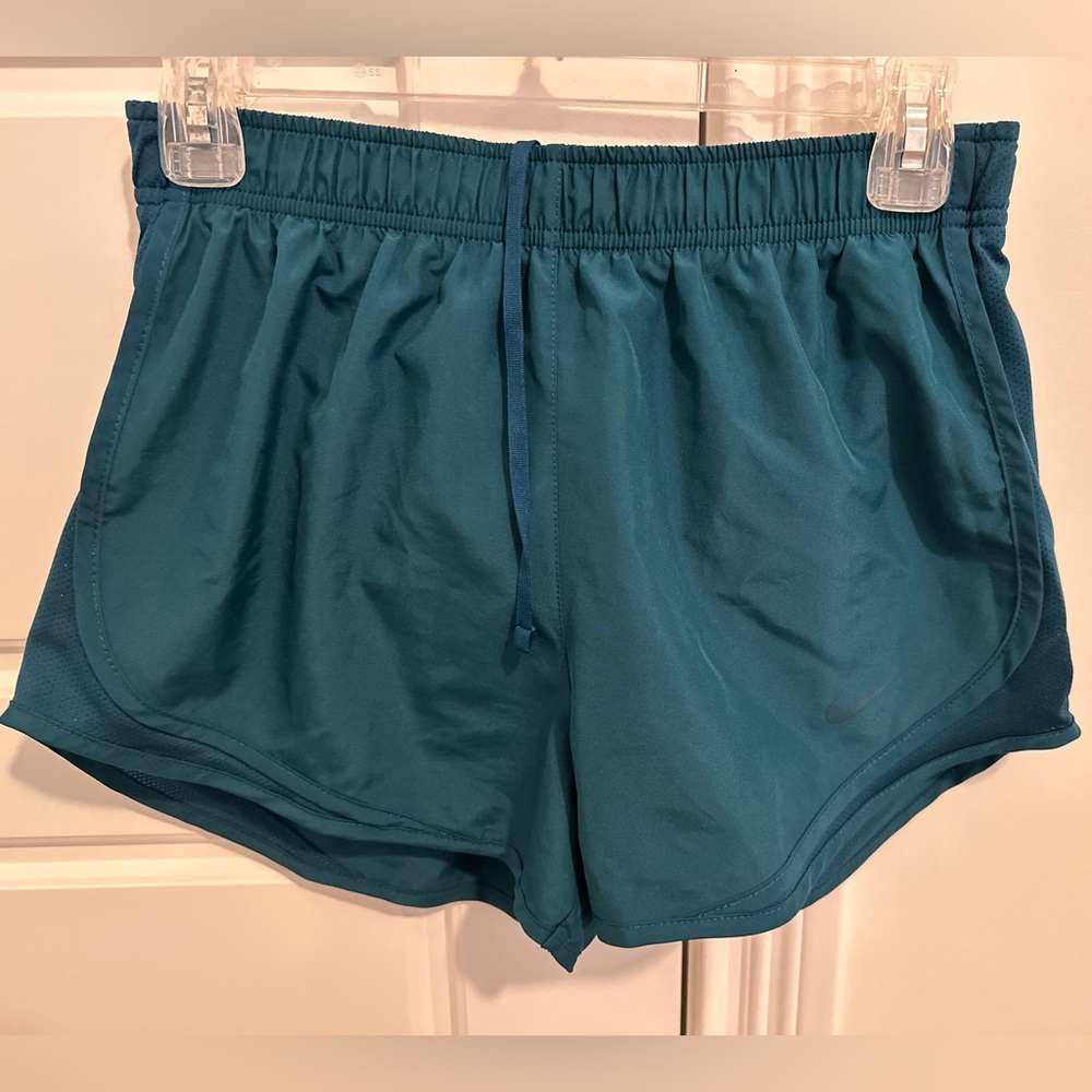 Nike Tempo Women’s Dri-FIT Brief-Lined Running Short
